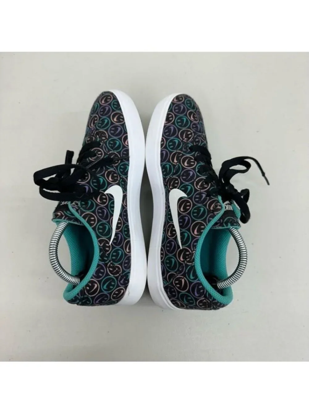 Nike SB Have A Nike Day Smiley Face Skate Shoes Sneakers AV3132-001 Kids Sz 6Y - Picture 3 of 8